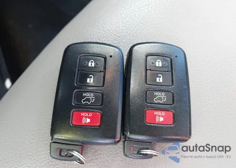 2013 Toyota Rav4 Limited z USA, uszkodzony, nr VIN 2T3DFREV6DW070774